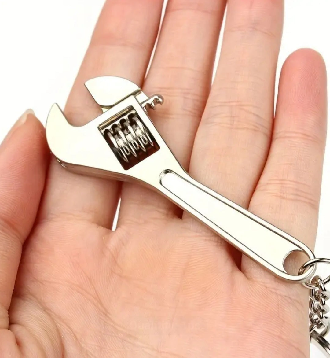 Mini-Portable Wrench