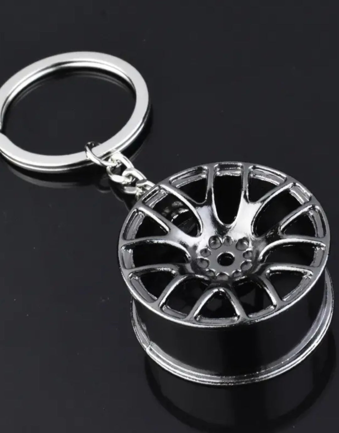 Hub Keychain